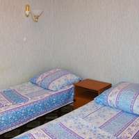 Недорогие номера с удобствами в Анапе у галечного пляжа